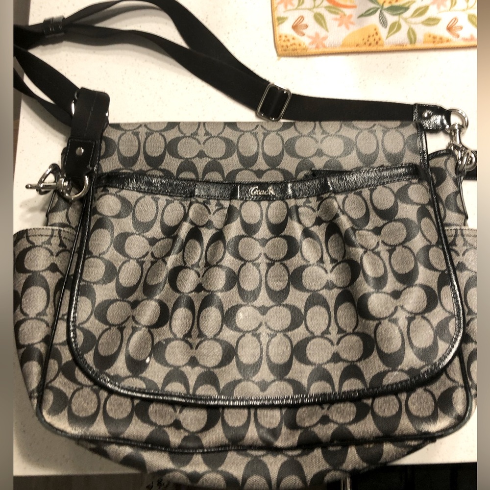 Coach Diaper Bag Messenger Tote Black/Gray Signature Coated Canvas Carry/Travel